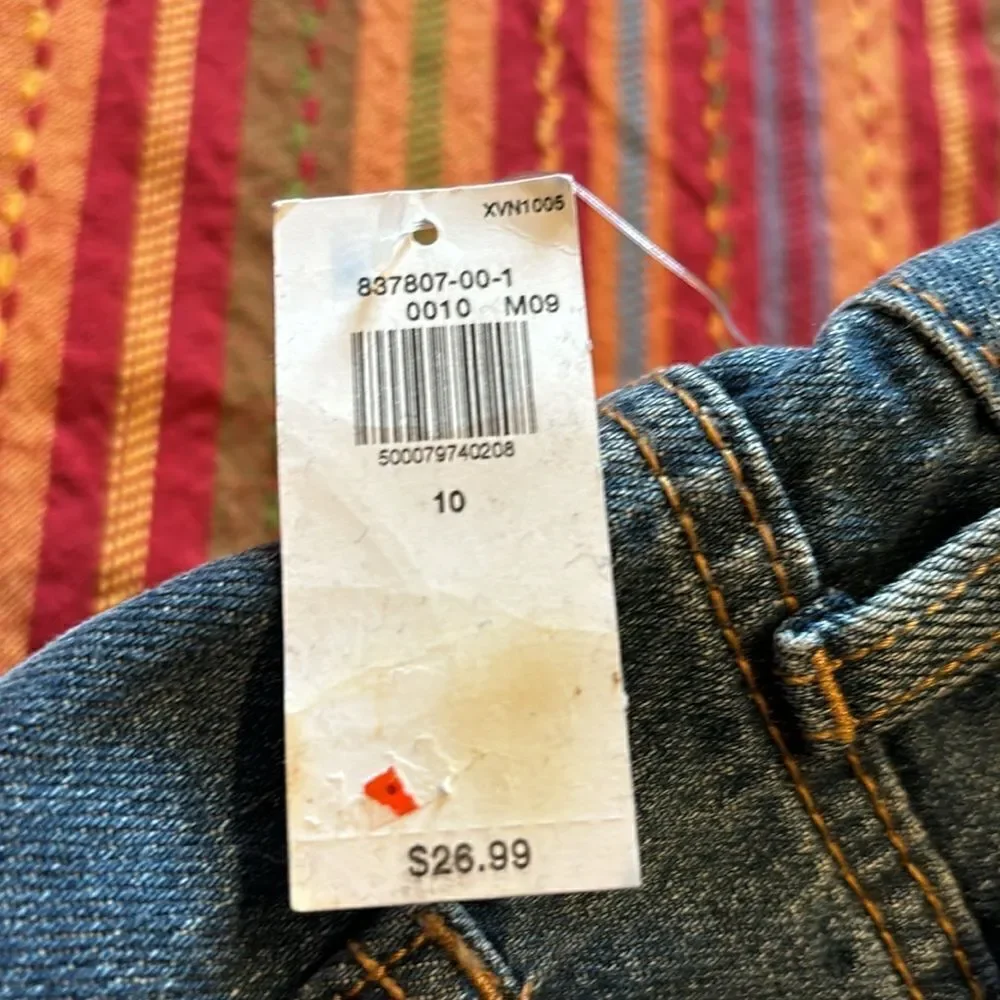 Old Navy Girls High-Rise Slouchy Straight Cut Off Distressed Denim Shorts NWT!!!